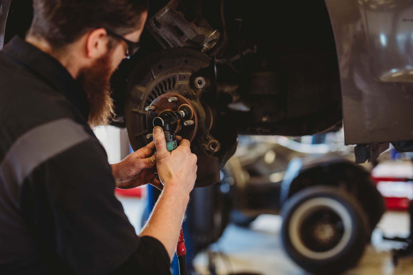 "Jer's Elite Automotive offering discounted brake repair services in Syracuse, Utah, ensuring safe and reliable vehicle performance."